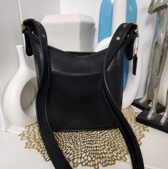 Vintage Coach 9816 - Picture 1 of 15